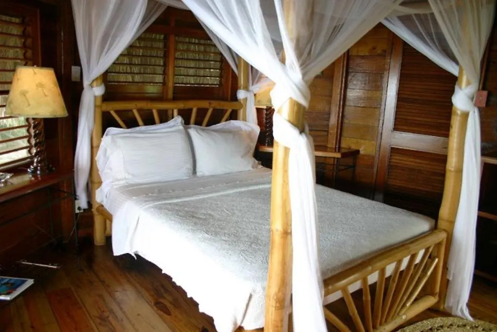 Tensing Pen Negril Hotel